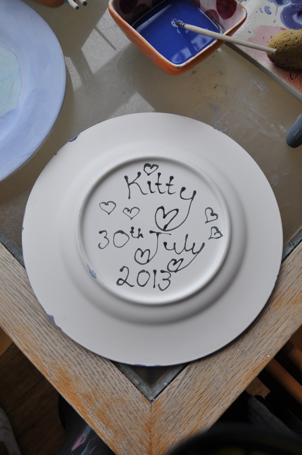 Kitty_pottery_painting