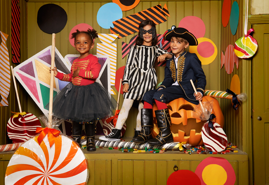 h_&_M_all_for_children_unicef_2013_ball