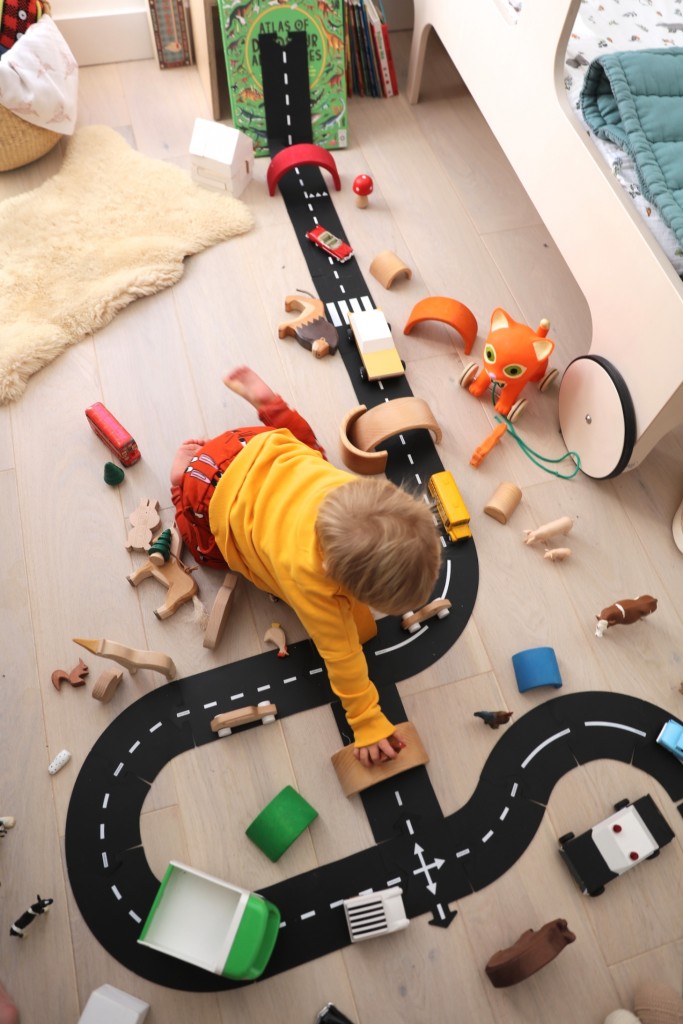 Way to Play car track Uberkid